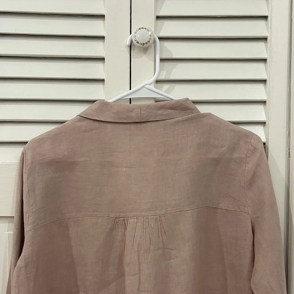 Women's Poetry Linen Button-Up Blouse - Picture 8 of 11